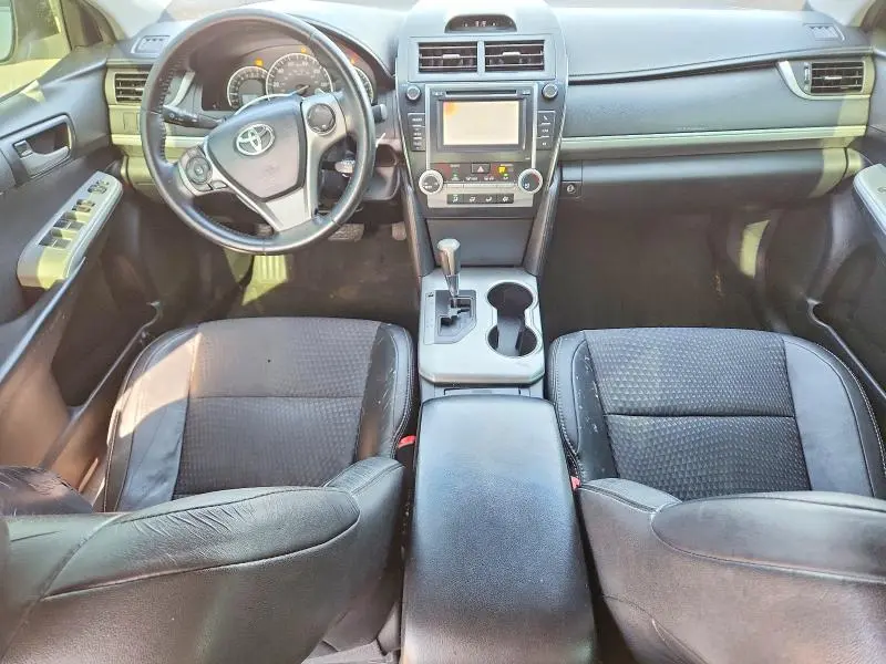 2013 TOYOTA CAMRY SE  
