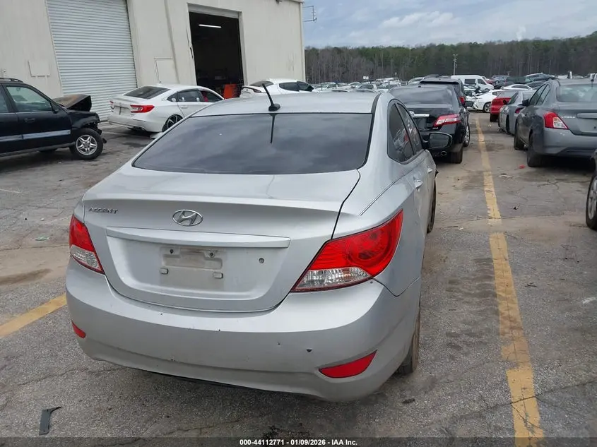 2014 HYUNDAI ACCENT GLS