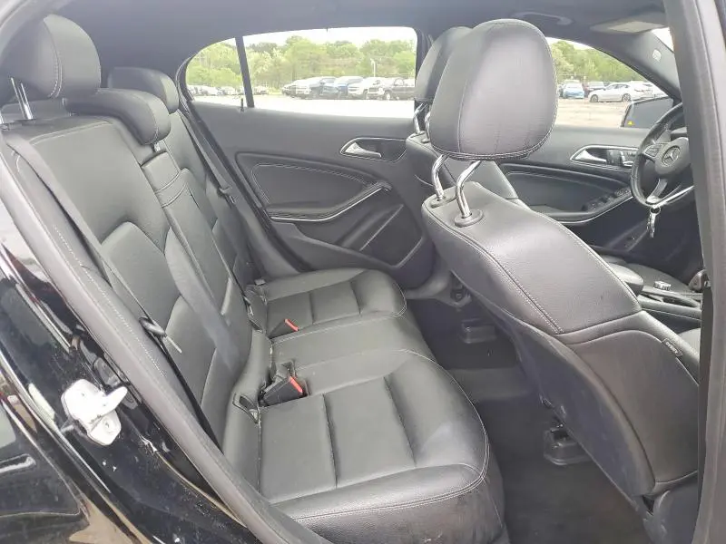 2018 MERCEDES-BENZ GLA 250 4MATIC  