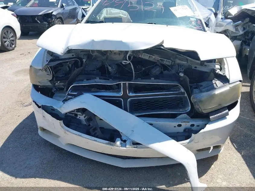 2013 DODGE CHARGER SE