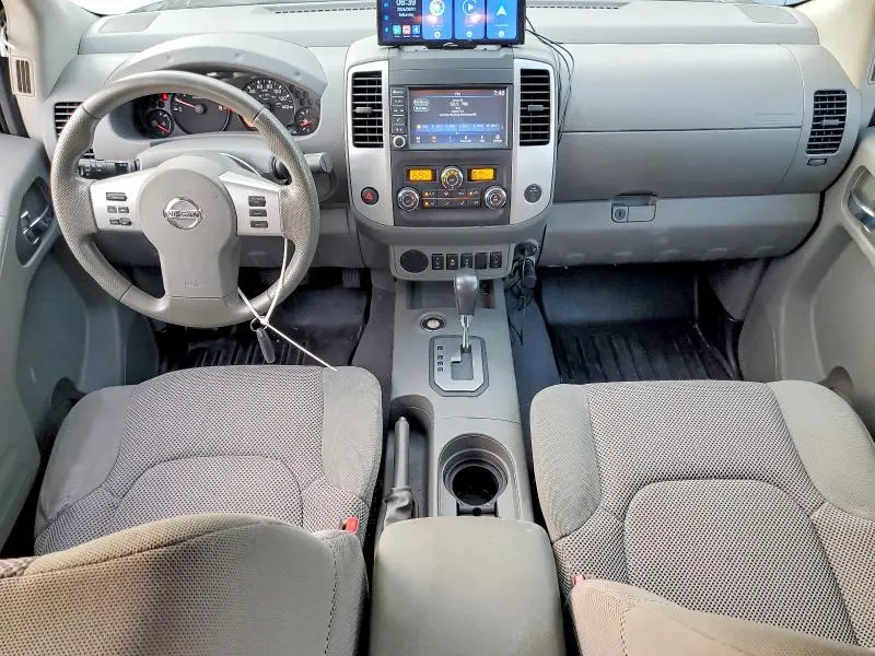 2020 NISSAN FRONTIER SV  