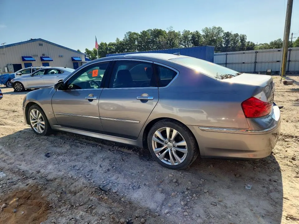 2010 INFINITI M35 BASE  