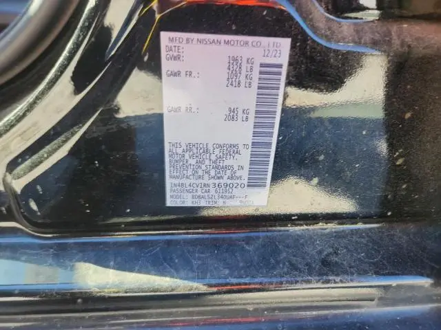 2024 NISSAN ALTIMA SR  