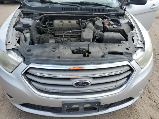 2015 FORD TAURUS SE  