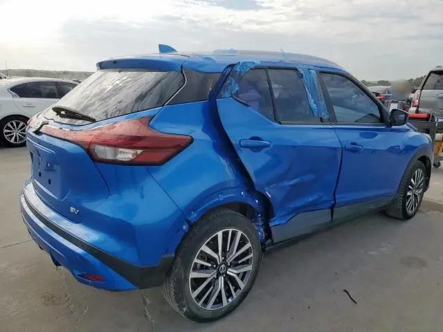 2021 NISSAN KICKS SV  
