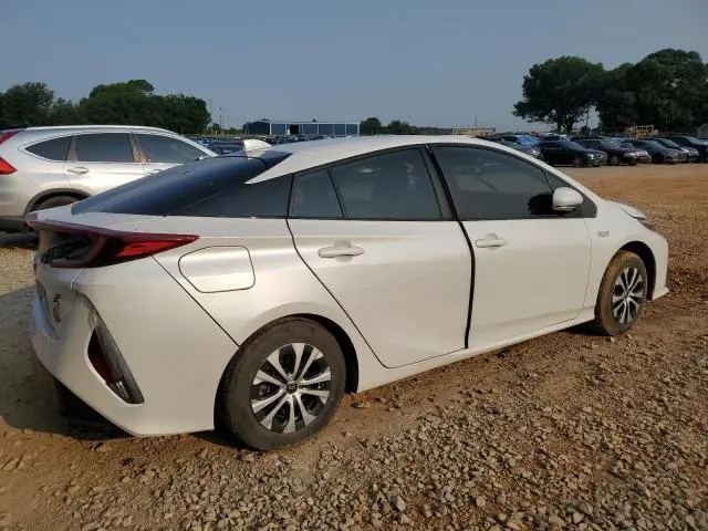 2021 TOYOTA PRIUS PRIME LE  