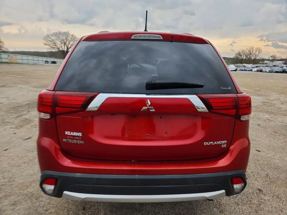 2016 MITSUBISHI OUTLANDER SE  