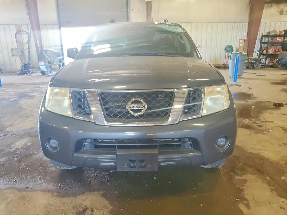 2011 NISSAN PATHFINDER S  