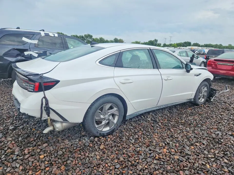 2026 HYUNDAI SONATA SE  