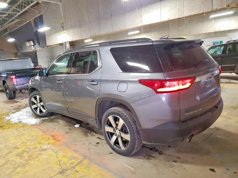 2020 CHEVROLET TRAVERSE LT  