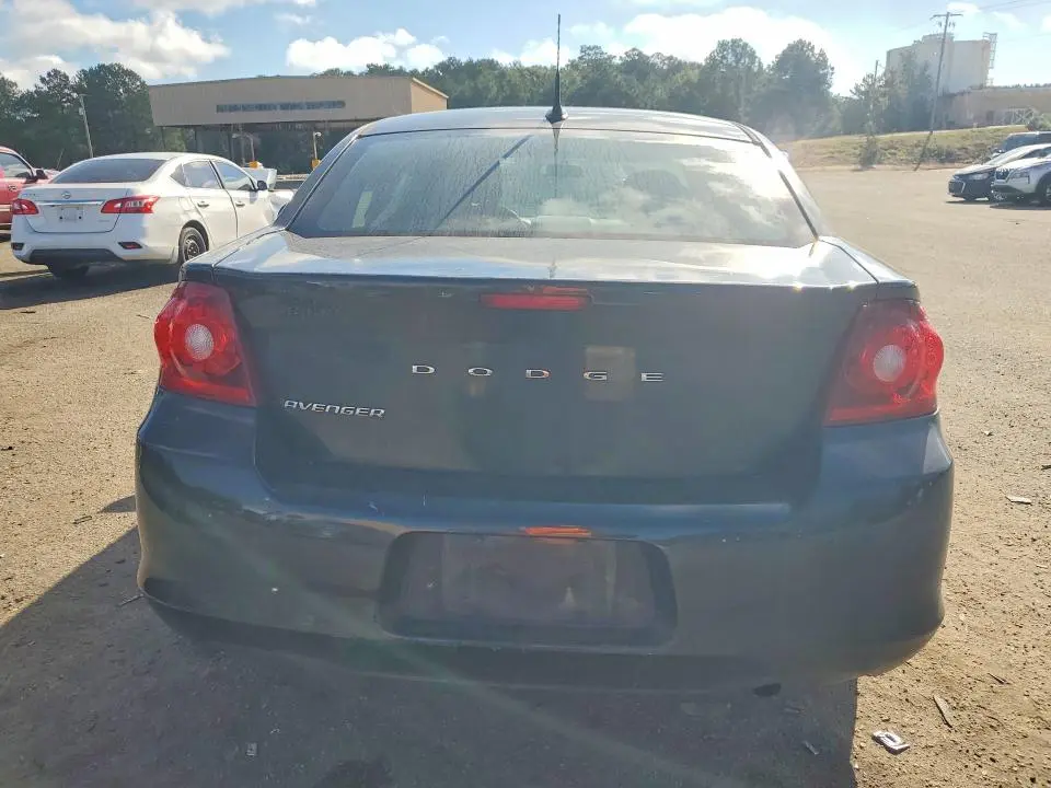 2011 DODGE AVENGER EXPRESS  