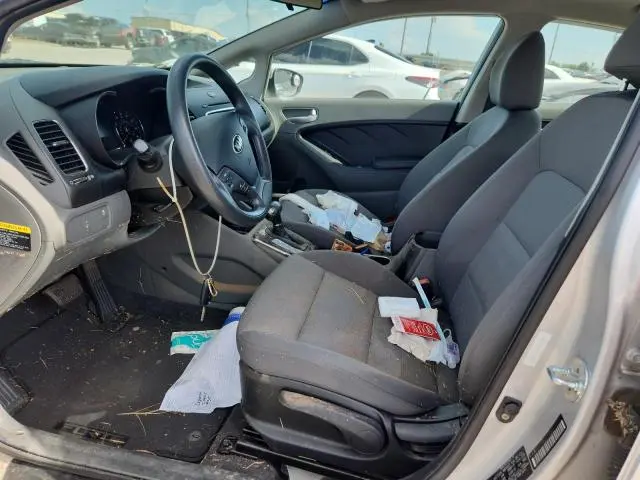 2017 KIA FORTE LX  