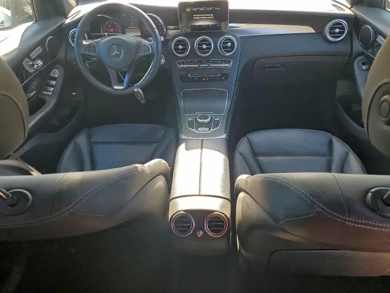 2018 MERCEDES-BENZ GLC 300  