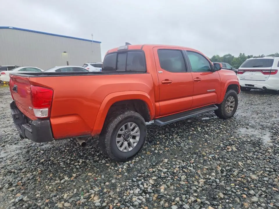 2017 TOYOTA TACOMA SR5 V6  