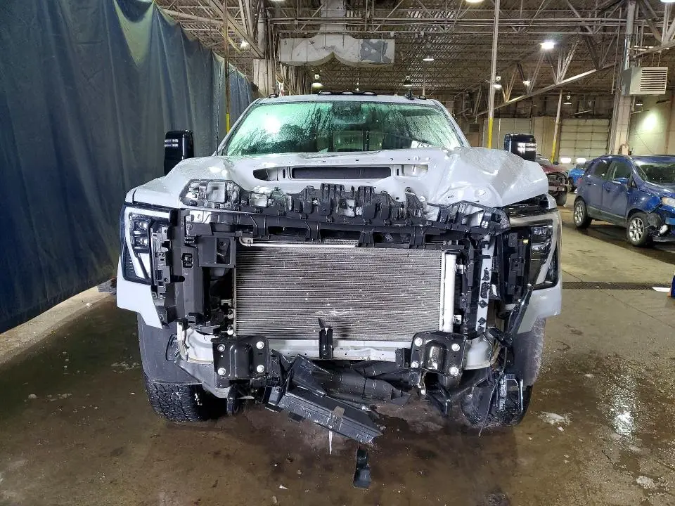 2024 GMC SIERRA K2500 SLE  