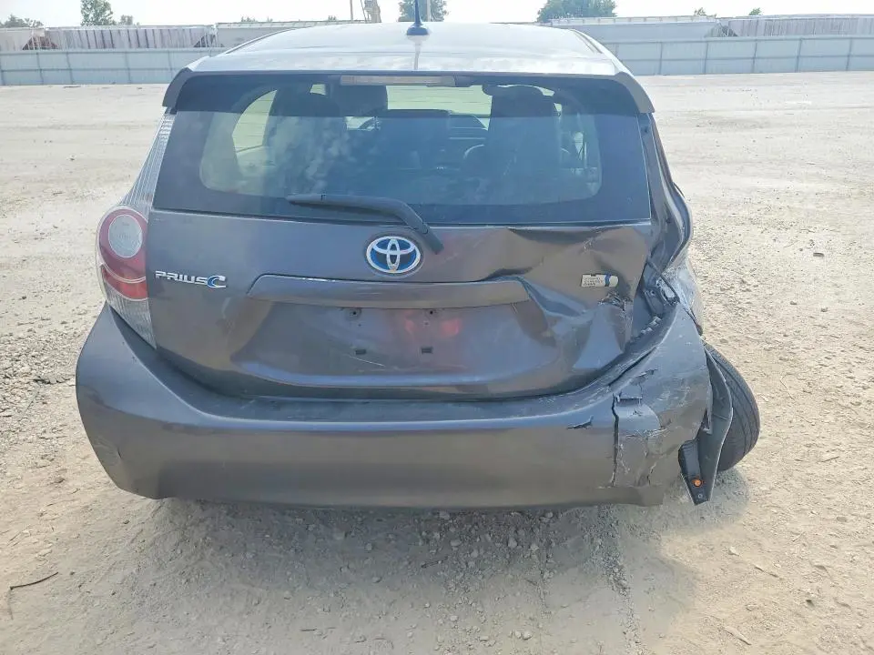 2013 TOYOTA PRIUS C FOUR  