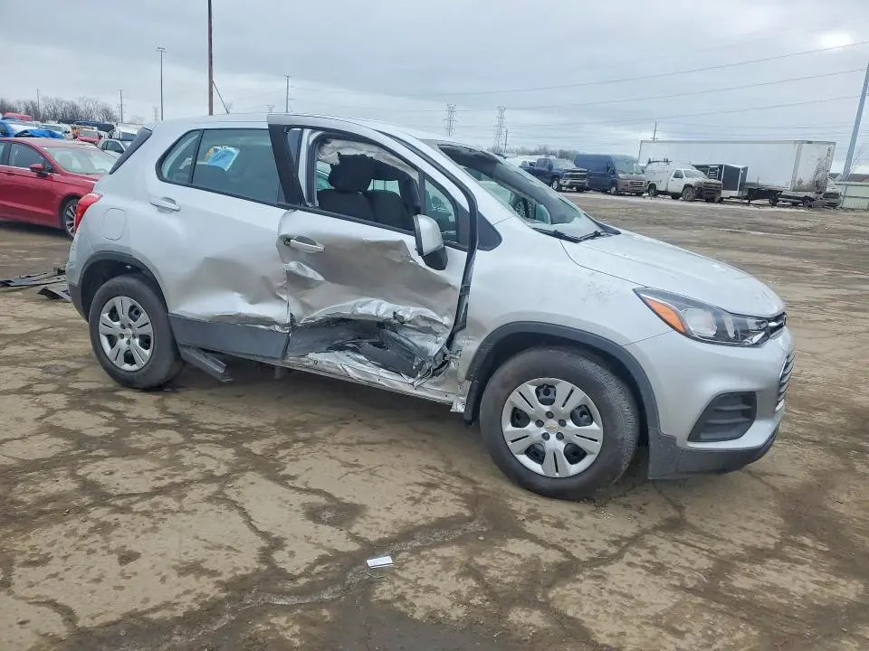 2017 CHEVROLET TRAX LS  