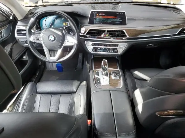 2016 BMW 750 XI  
