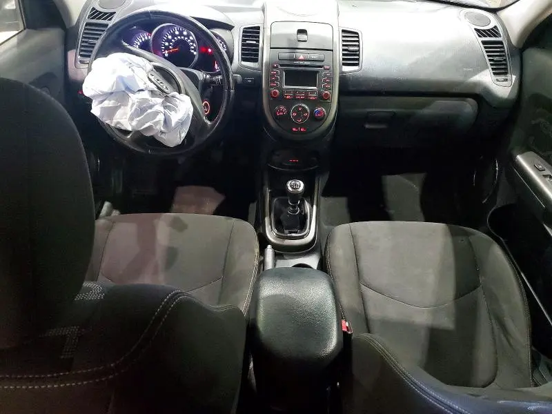 2013 KIA SOUL +  
