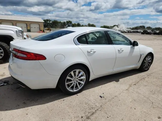 2012 JAGUAR XF   