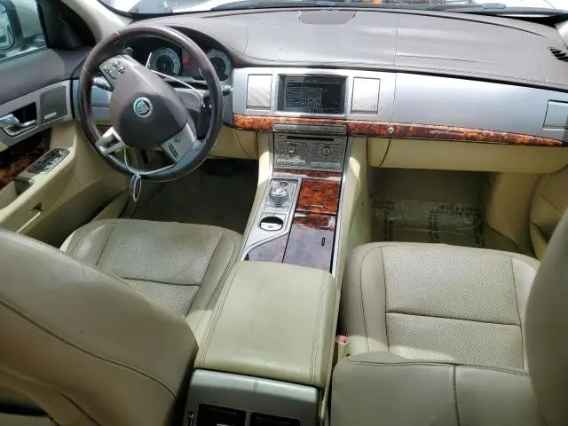 2011 JAGUAR XF PREMIUM  