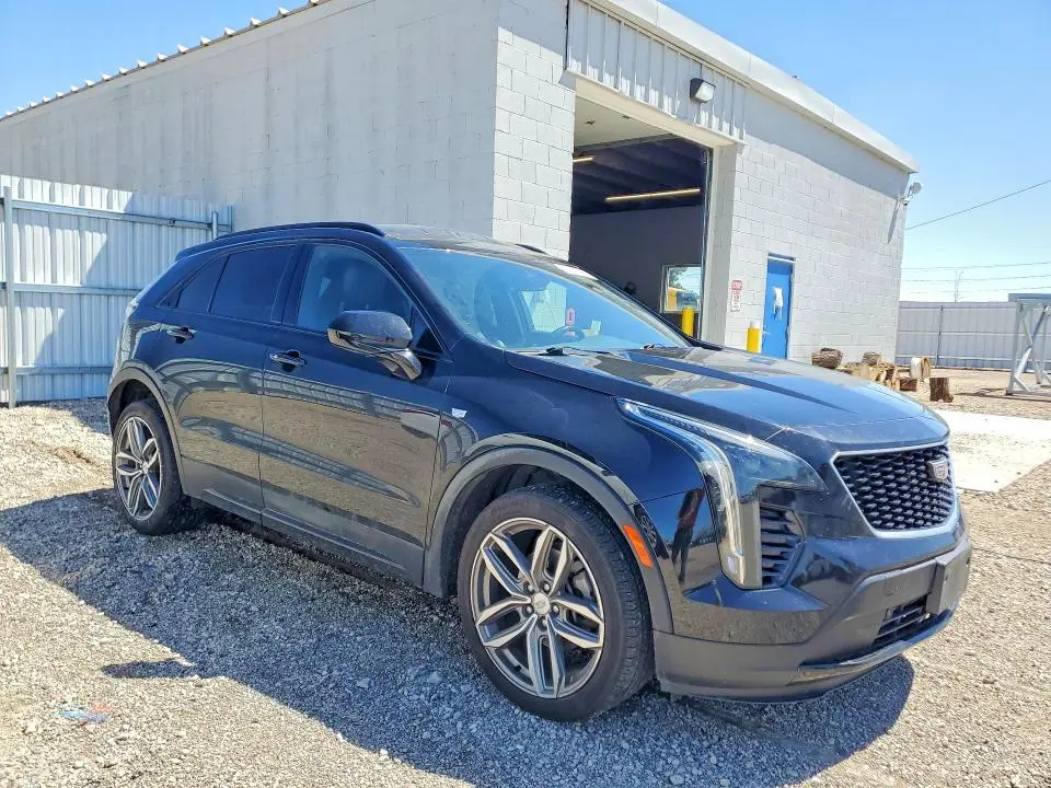 2019 CADILLAC XT4 SPORT  