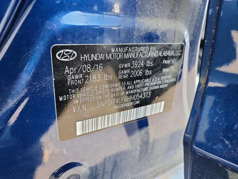 2017 HYUNDAI ELANTRA SE  