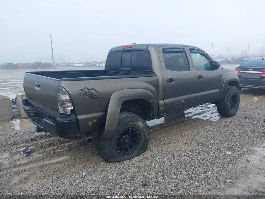 2010 TOYOTA TACOMA BASE V6