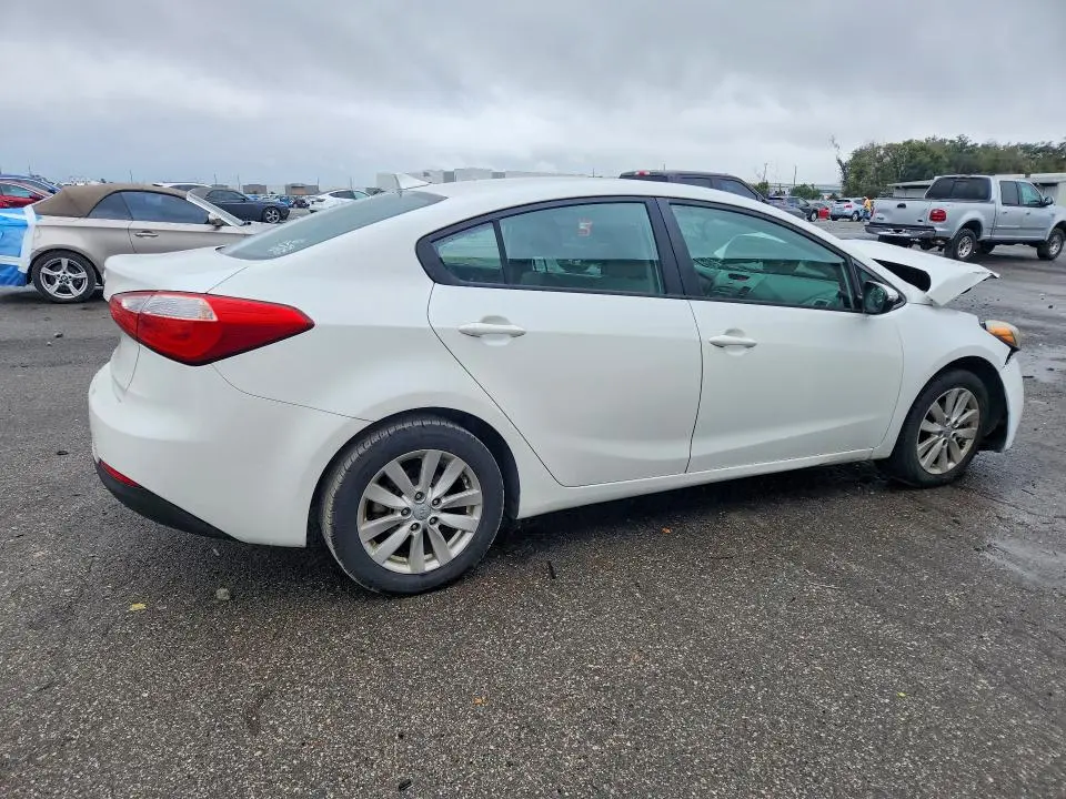 2014 KIA FORTE LX  