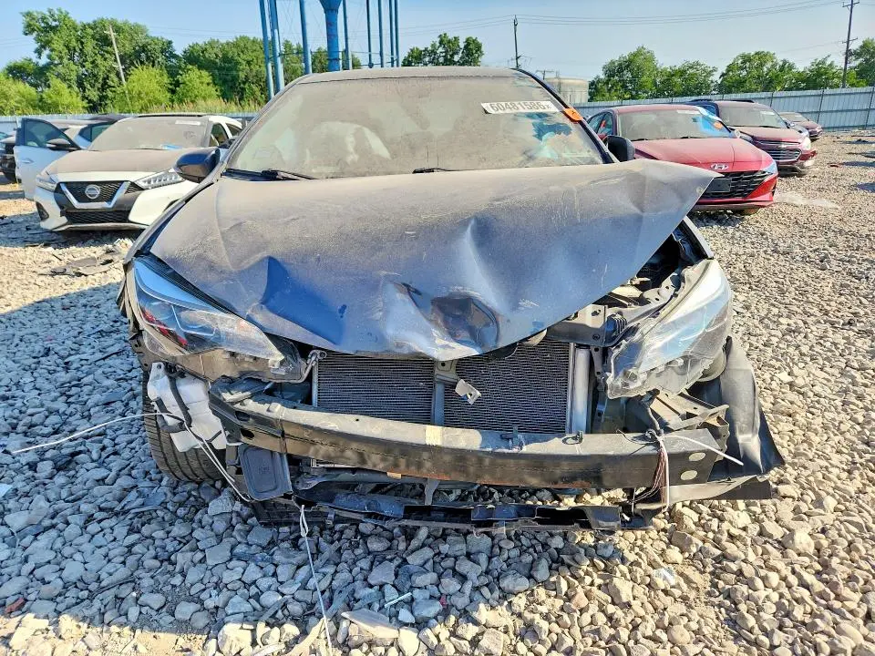 2019 TOYOTA COROLLA SE  