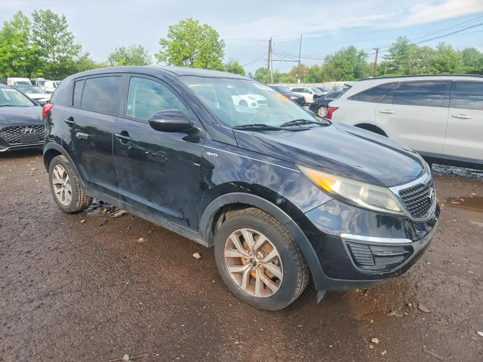 2016 KIA SPORTAGE LX  