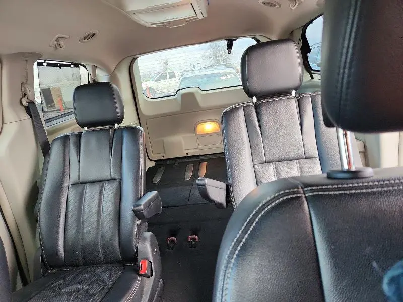 2015 CHRYSLER TOWN & COUNTRY TOURING L  