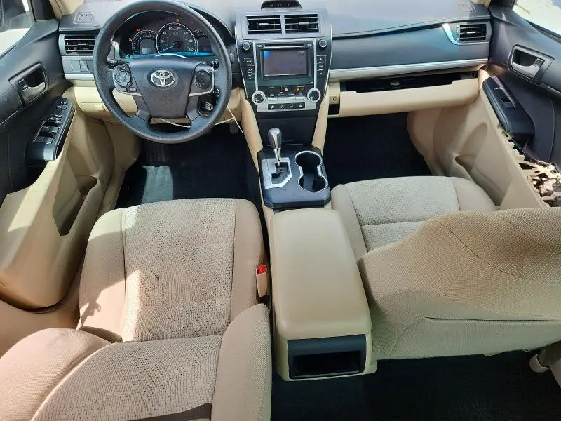 2013 TOYOTA CAMRY LE  