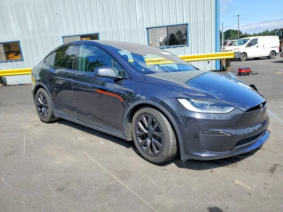 2024 TESLA MODEL X   