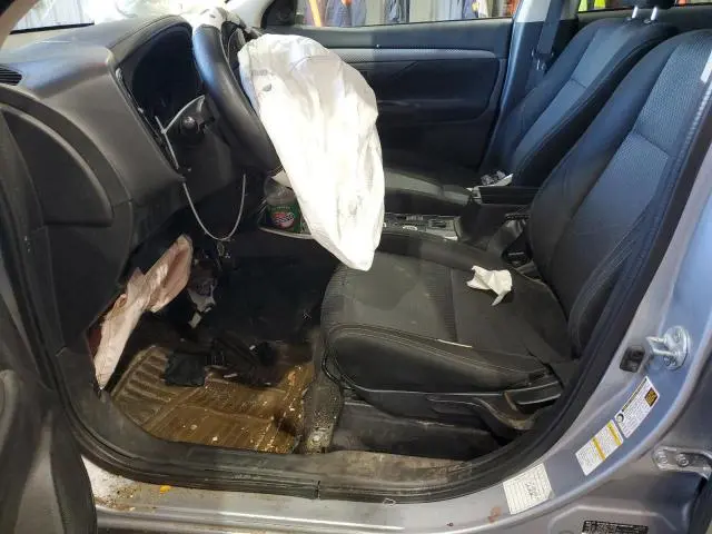 2017 MITSUBISHI OUTLANDER SE  