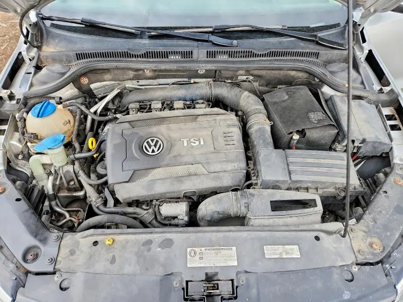 2014 VOLKSWAGEN JETTA SE  