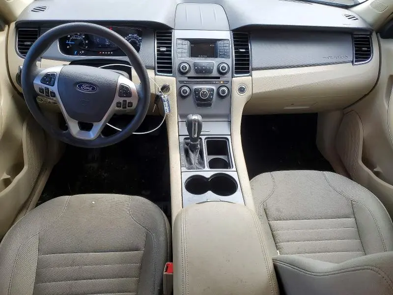 2018 FORD TAURUS SE  