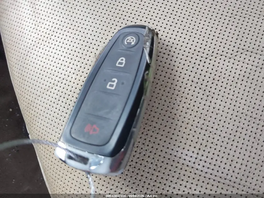 2014 LINCOLN MKS  