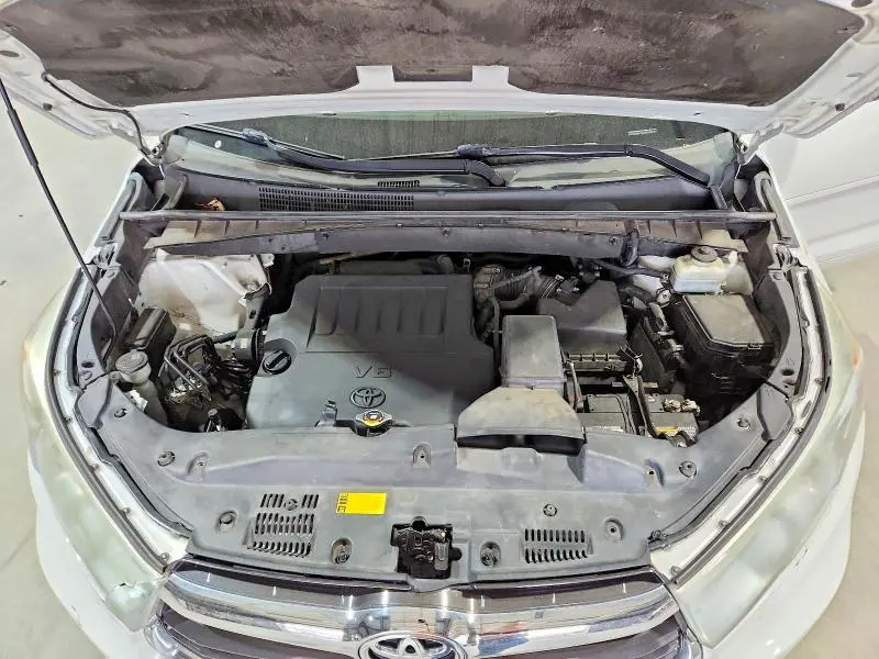 2014 TOYOTA HIGHLANDER LIMITED  