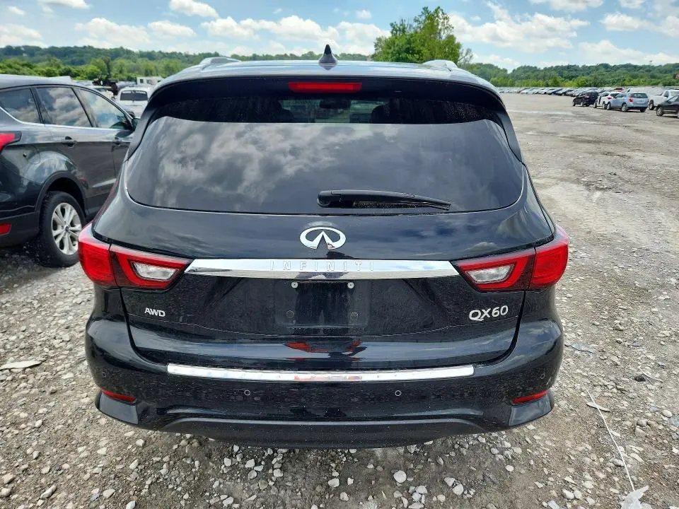 2020 INFINITI QX60 LUXE  