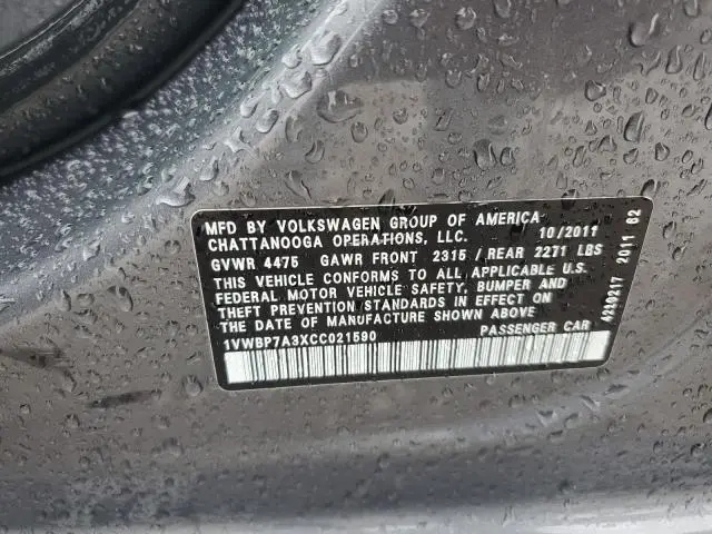 2012 VOLKSWAGEN PASSAT SE