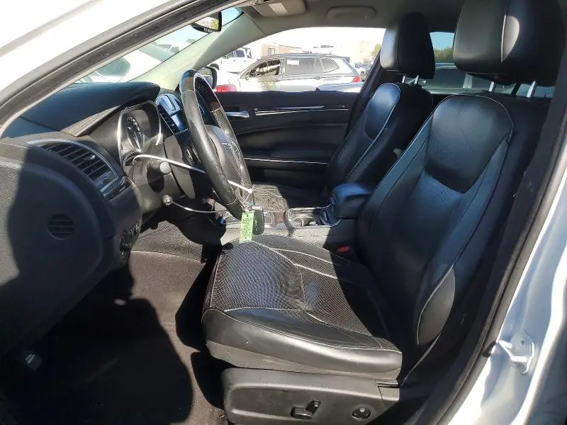 2018 CHRYSLER 300 LIMITED  