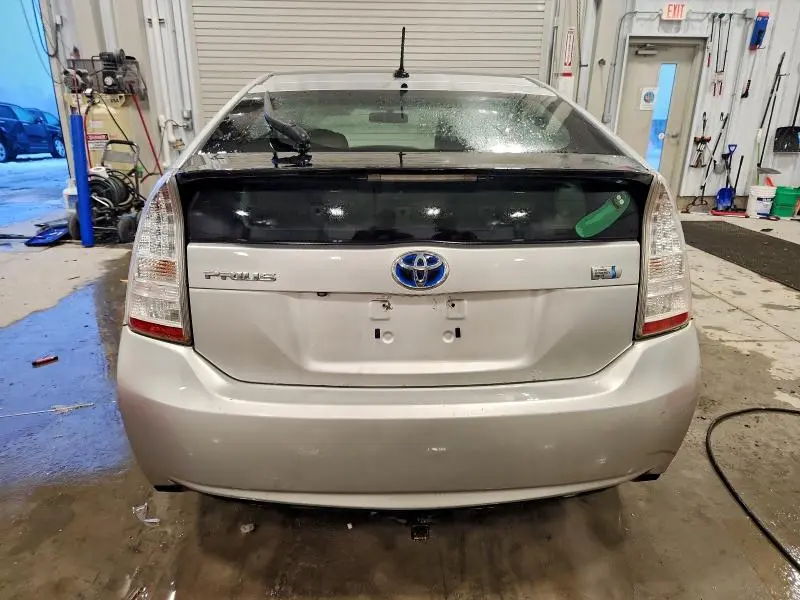 2010 TOYOTA PRIUS   