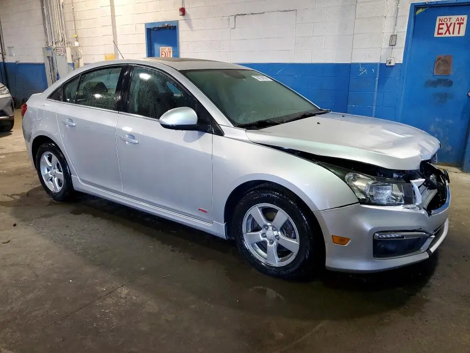 2015 CHEVROLET CRUZE LT  