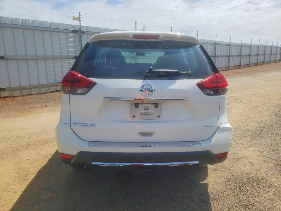 2018 NISSAN ROGUE S  