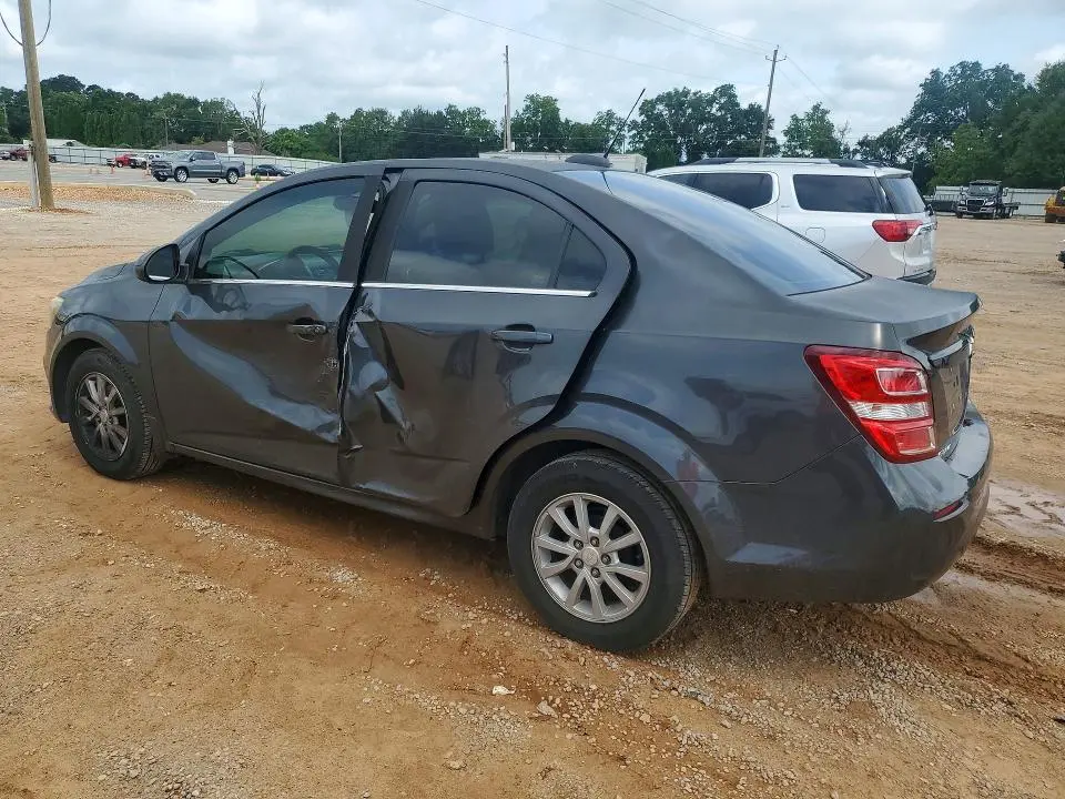 2017 CHEVROLET SONIC LT  