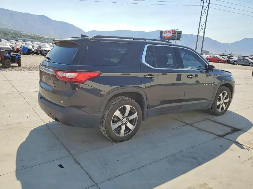 2019 CHEVROLET TRAVERSE LT  