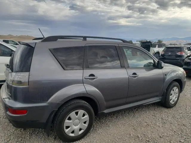 2011 MITSUBISHI OUTLANDER ES  