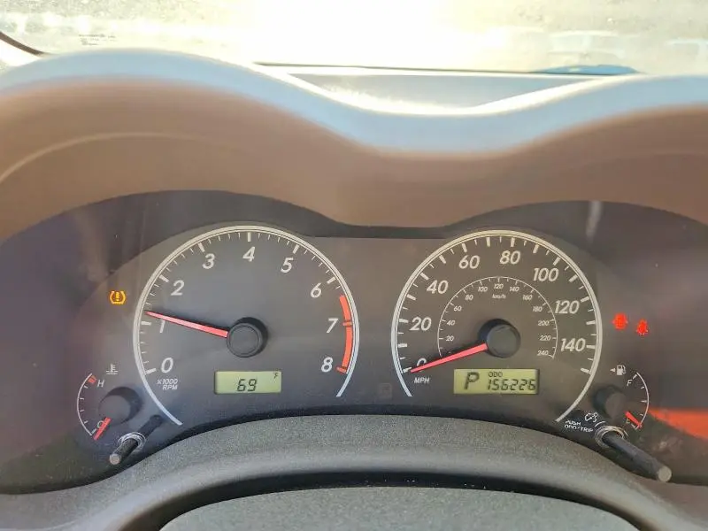 2010 TOYOTA COROLLA LE  