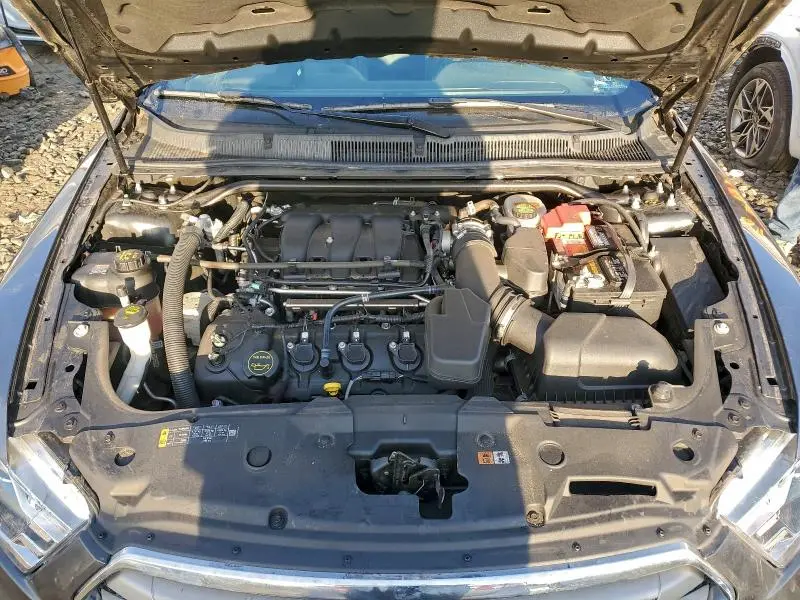 2018 FORD TAURUS SEL  